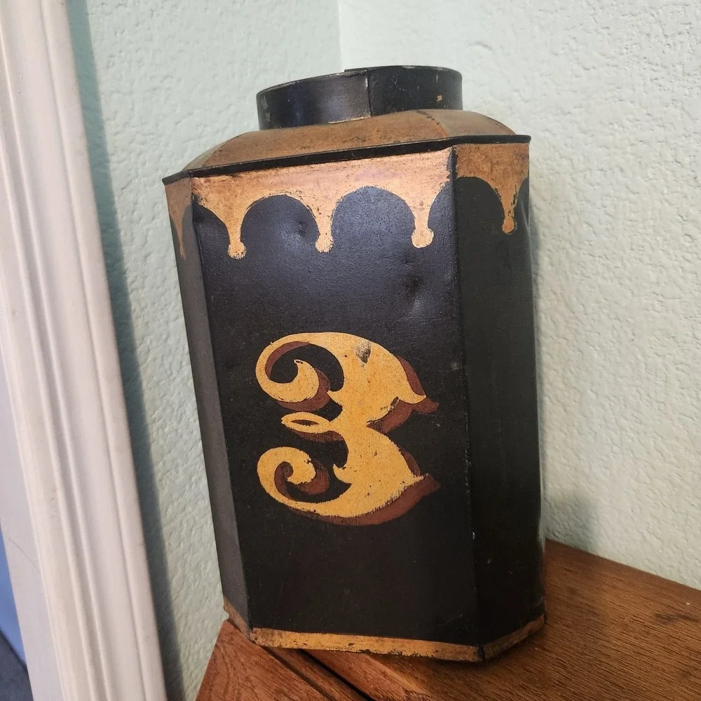 N/A this antique